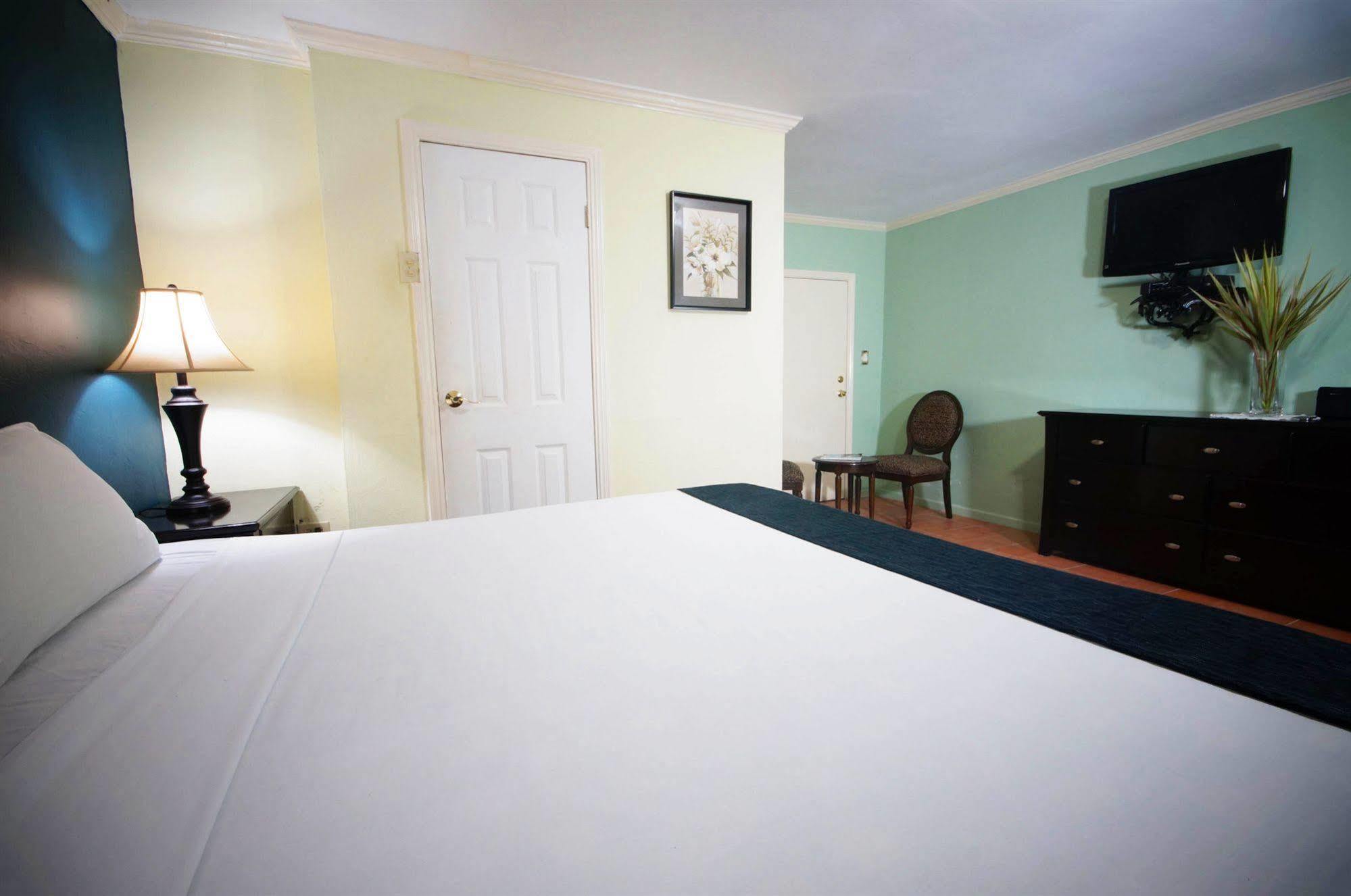 Hotel Tim Bamboo ปอร์ตอันโตนิโอ ภายนอก รูปภาพ